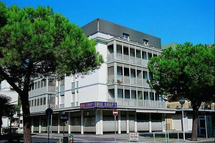 Hotel San Carlo Lignano Sabbiadoro Exterior photo